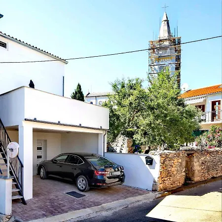 Holiday home In Medulin/istrien 36032 Medulin